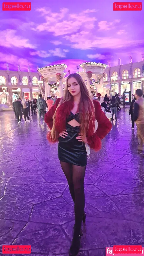 Grimoire Onlyfans Photo Gallery 