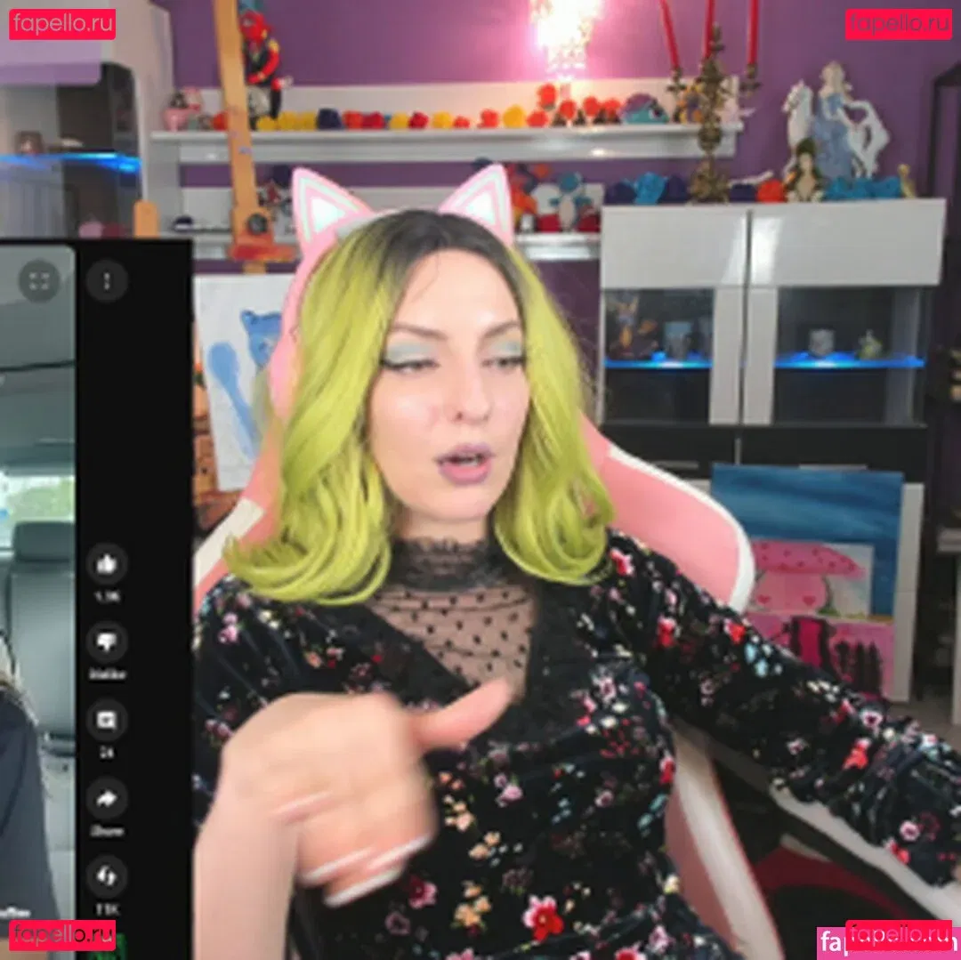 Grimoire Onlyfans Photo Gallery 