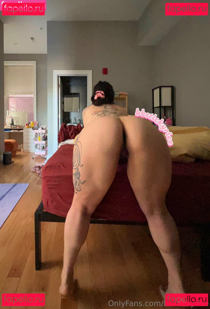 Bbstickyrice Nude Onlyfans Photo 35