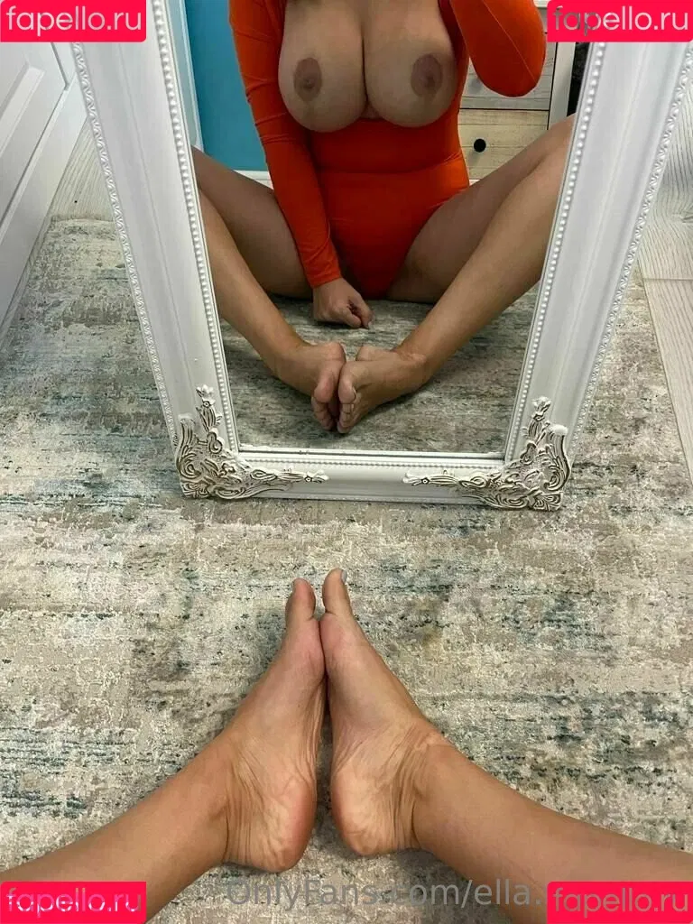 ella.mommy Onlyfans Photo Gallery 