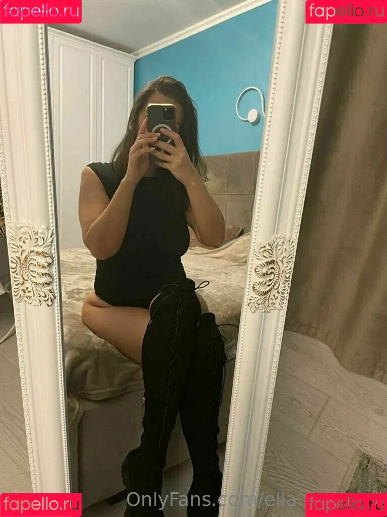 ella.mommy Onlyfans Photo Gallery 