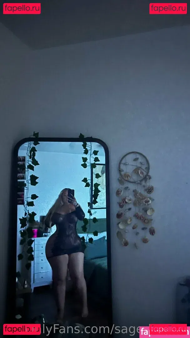 sagedoviina Onlyfans Photo Gallery 