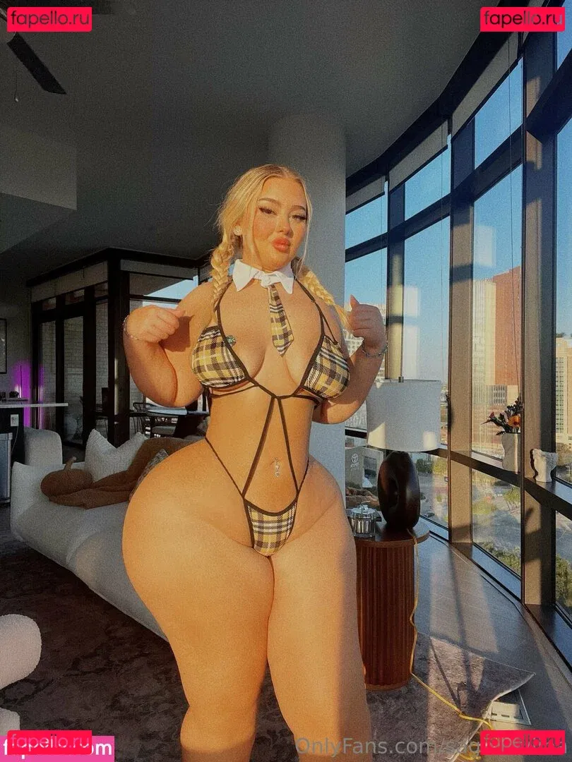 sagedoviina Onlyfans Photo Gallery 