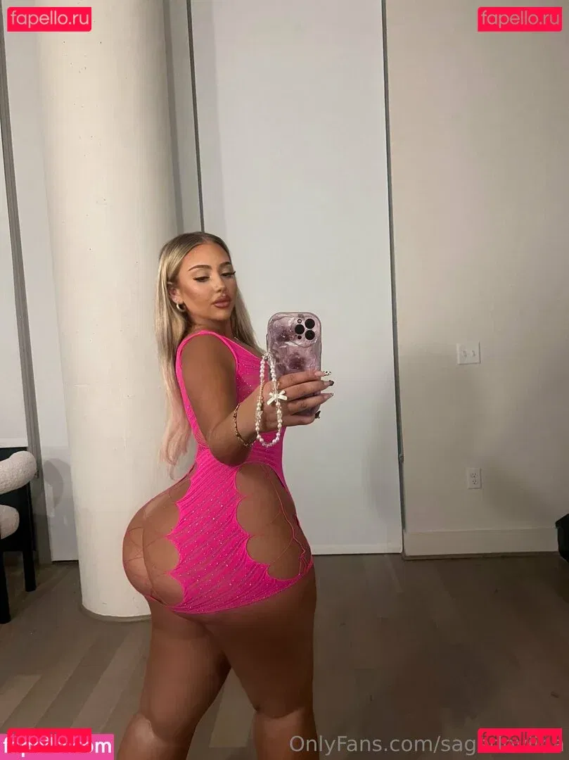 sagedoviina Onlyfans Photo Gallery 