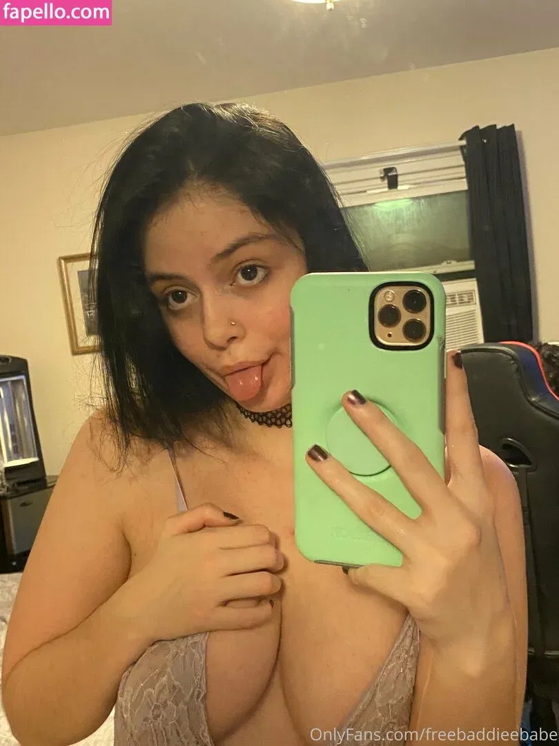 freebaddieebabe Onlyfans Photo Gallery 