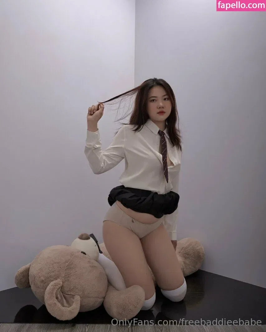 freebaddieebabe Onlyfans Photo Gallery 