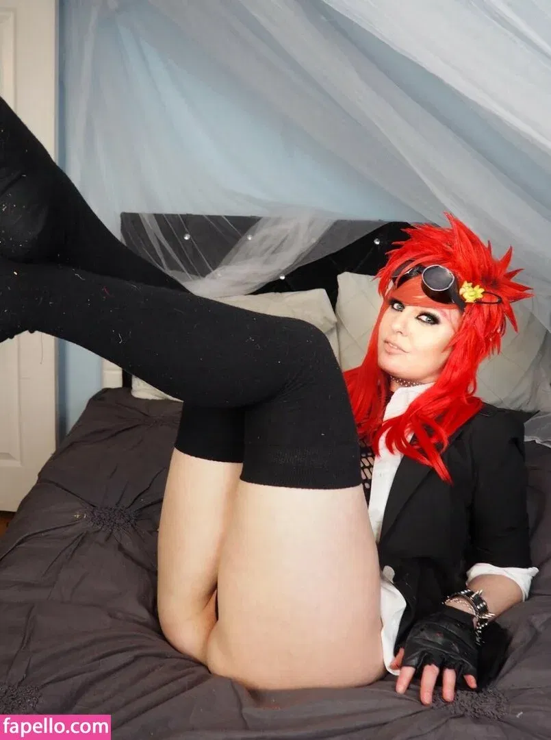 LisaLouWho Onlyfans Photo Gallery 