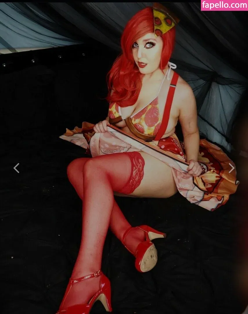 LisaLouWho Onlyfans Photo Gallery 