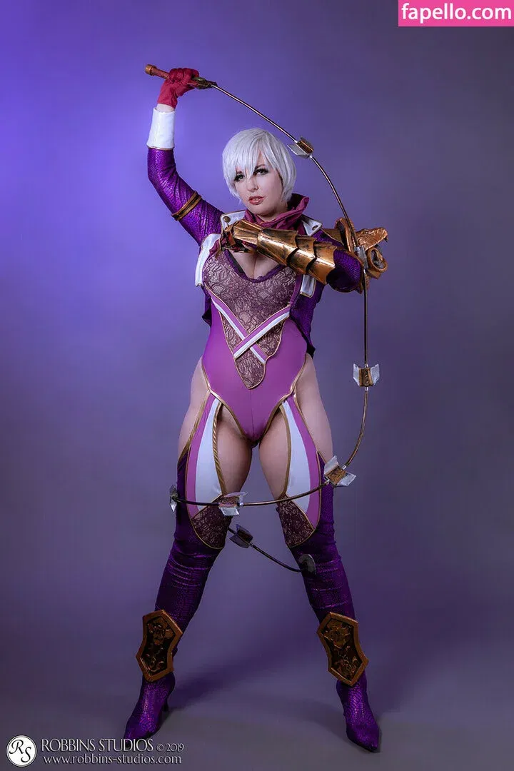 LisaLouWho Onlyfans Photo Gallery 