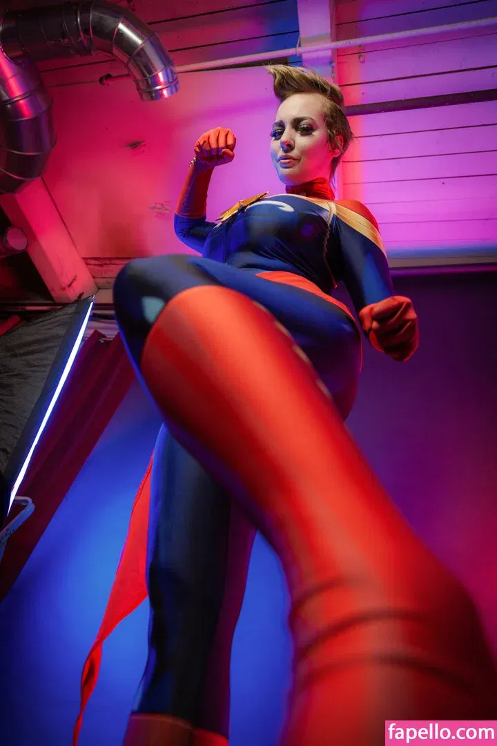 LisaLouWho Onlyfans Photo Gallery 