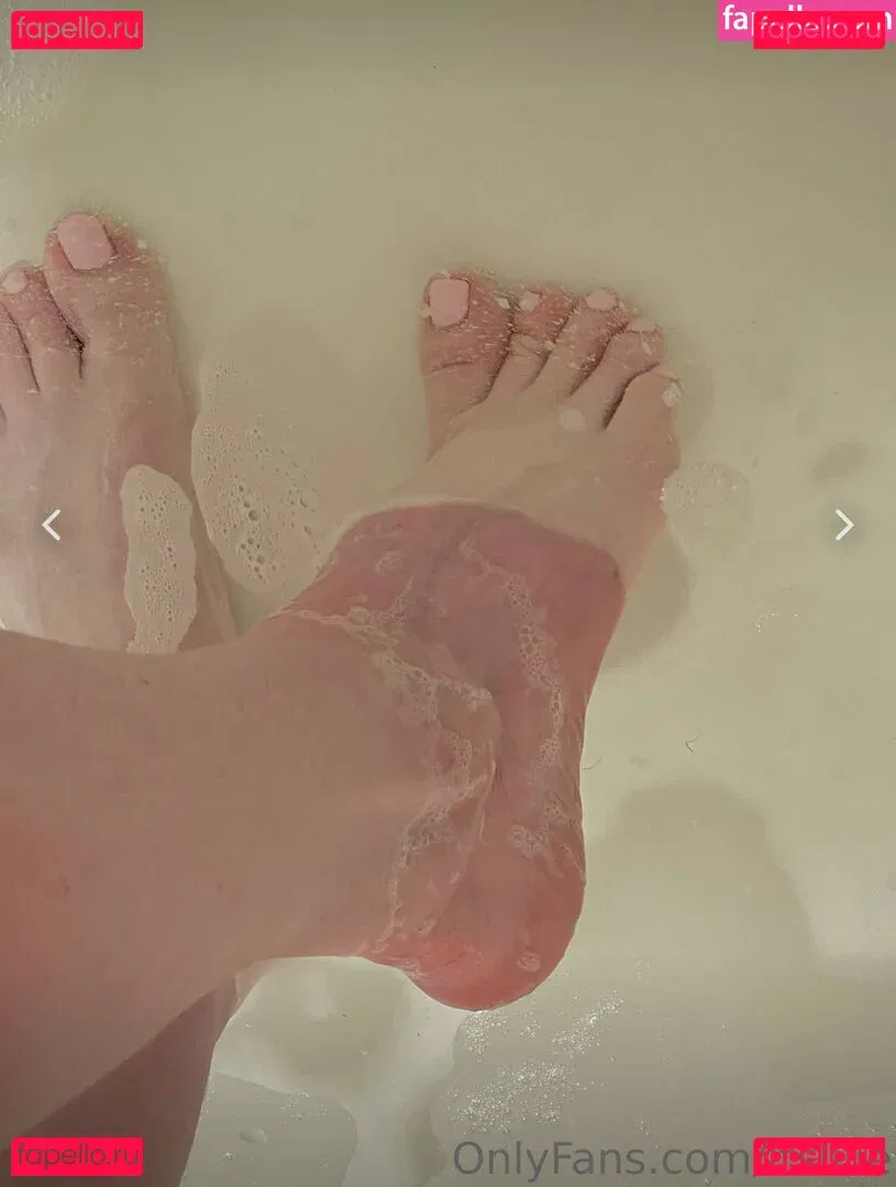 itslille Onlyfans Photo Gallery 