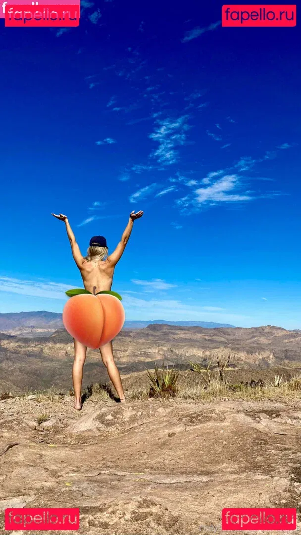 hawaiirae Onlyfans Photo Gallery 