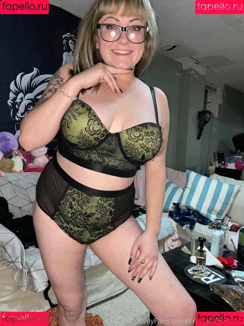 crystal2086bella Onlyfans Photo Gallery 