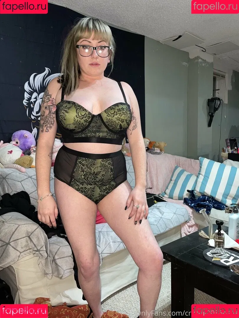 crystal2086bella Onlyfans Photo Gallery 