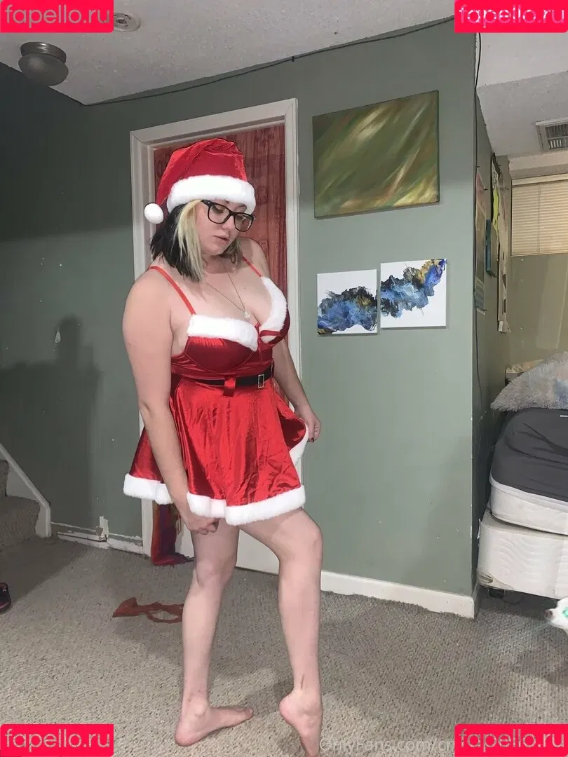 crystal2086bella Onlyfans Photo Gallery 