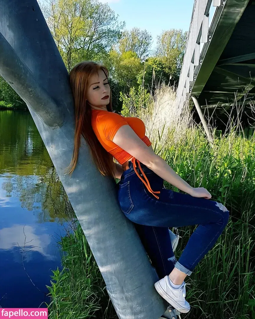 Redbaddy Onlyfans Photo Gallery 