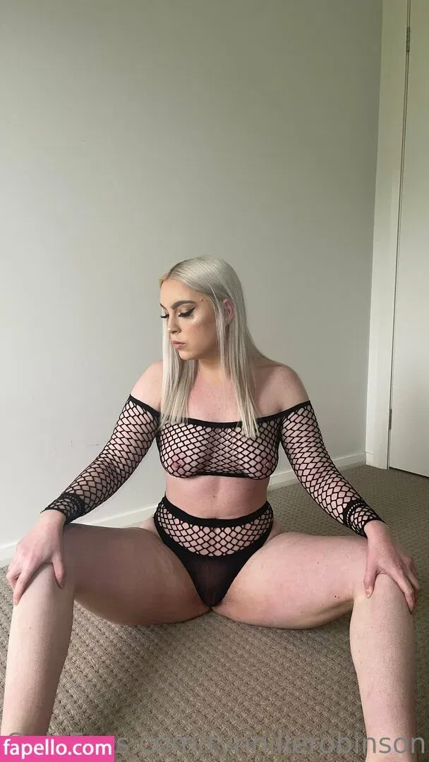 tynnillerobinson Onlyfans Photo Gallery 