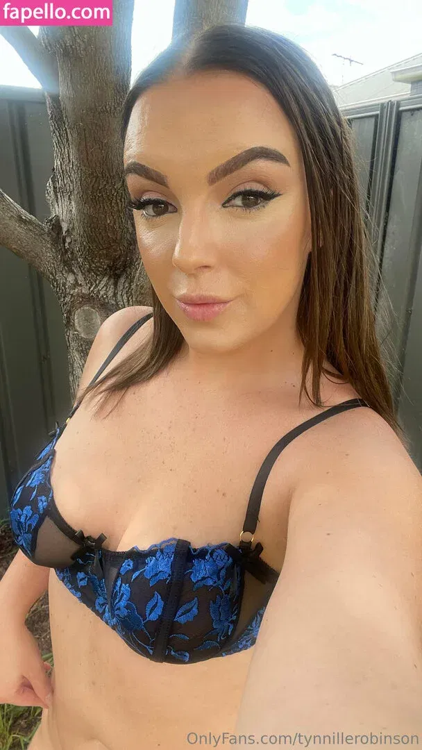 tynnillerobinson Onlyfans Photo Gallery 