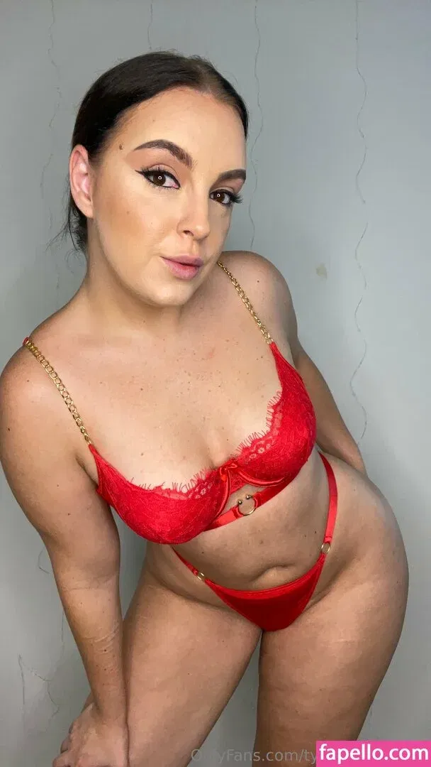 tynnillerobinson Onlyfans Photo Gallery 