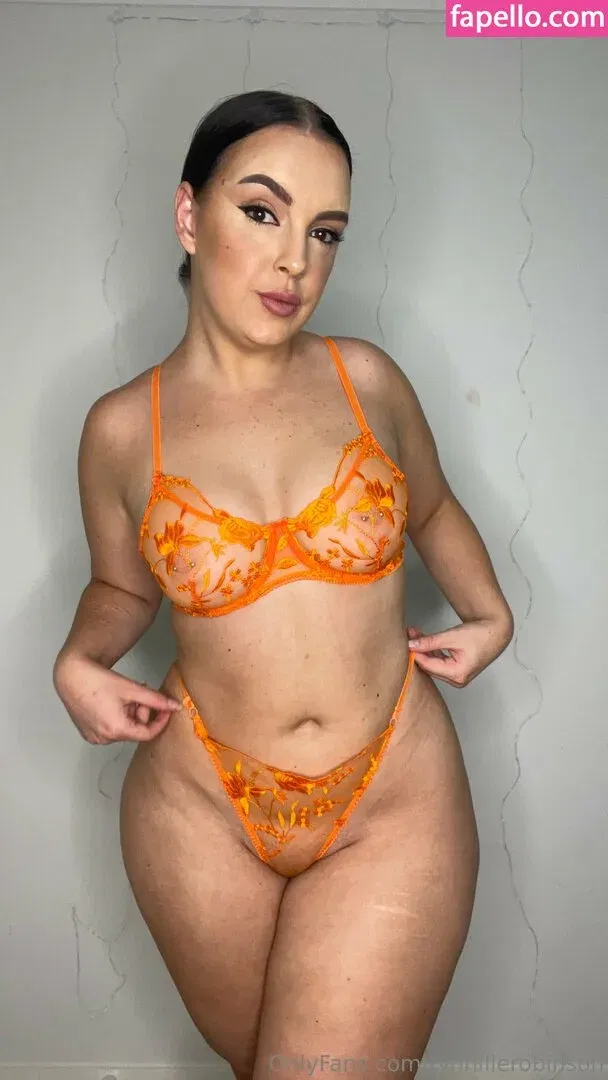 tynnillerobinson Onlyfans Photo Gallery 