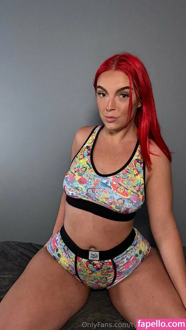 tynnillerobinson Onlyfans Photo Gallery 