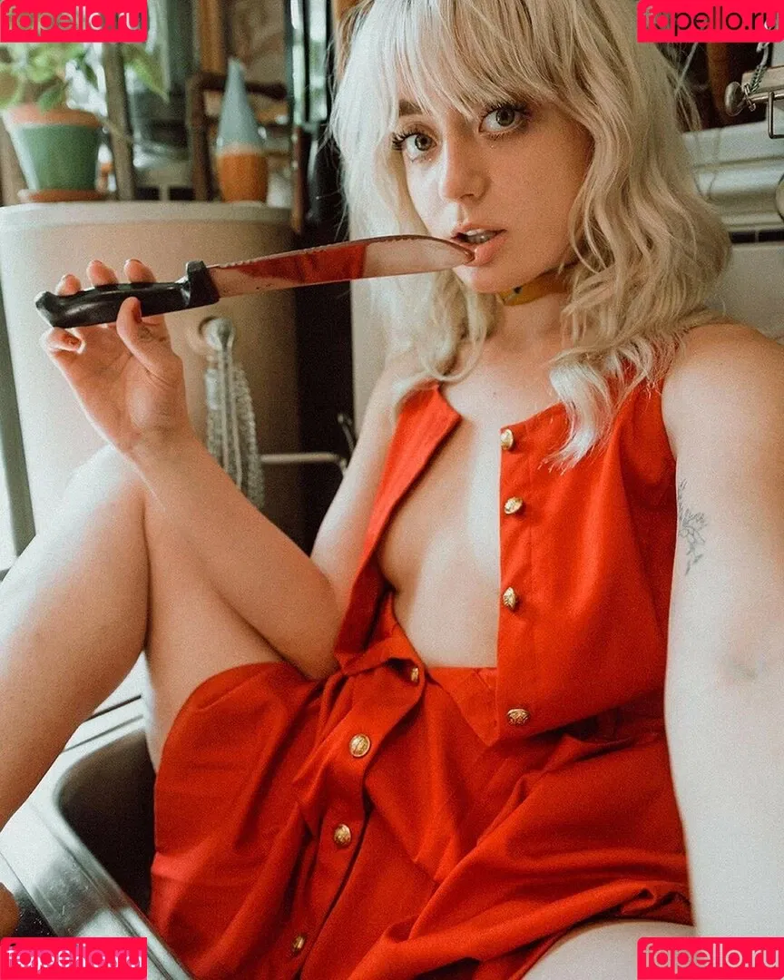 alittle_vampy Onlyfans Photo Gallery 