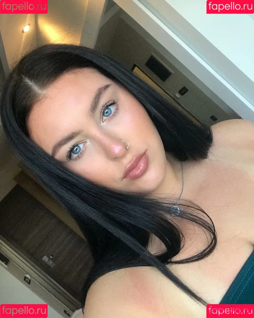 Holly Marston Onlyfans Photo Gallery 