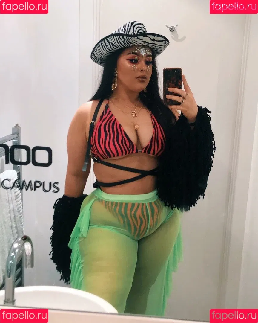 Holly Marston Onlyfans Photo Gallery 