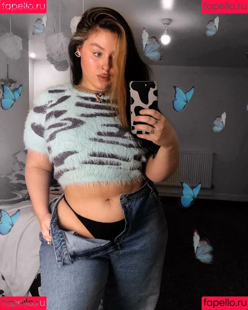 Holly Marston Onlyfans Photo Gallery 