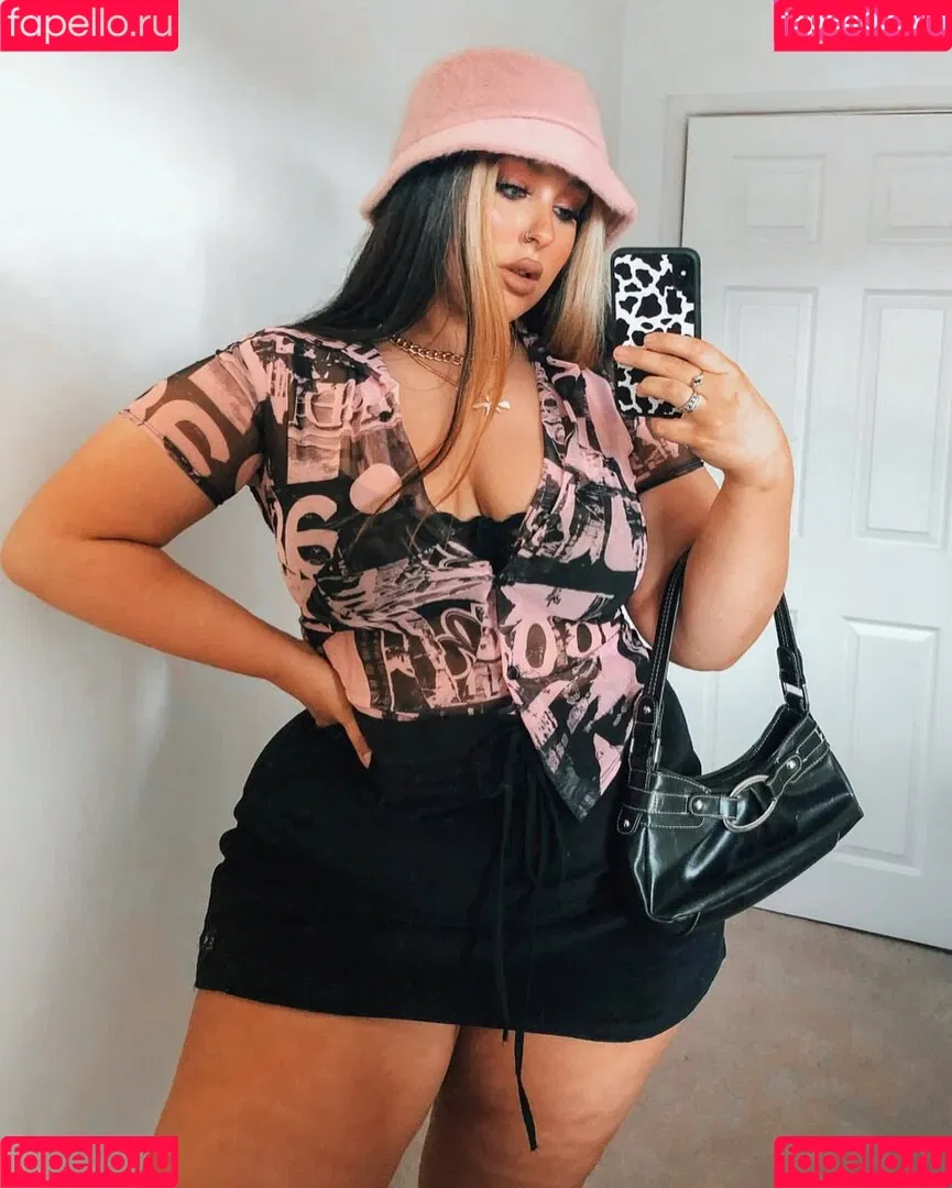 Holly Marston Onlyfans Photo Gallery 