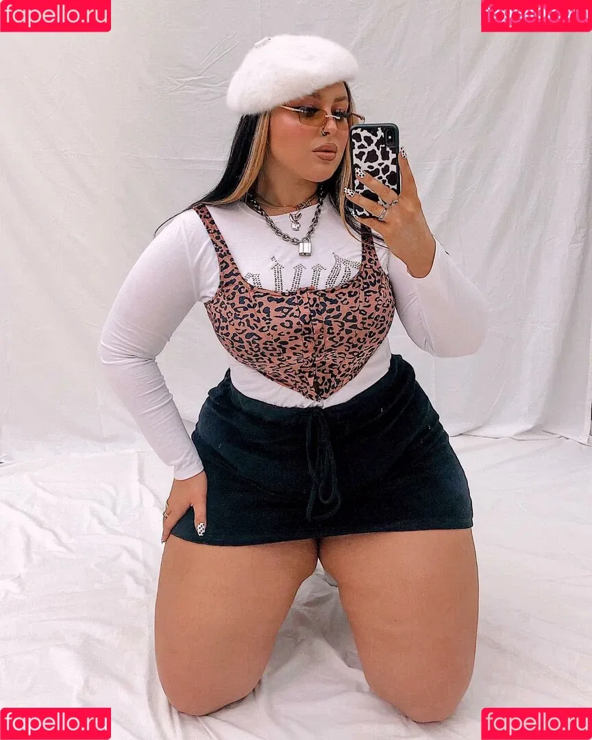 Holly Marston Onlyfans Photo Gallery 