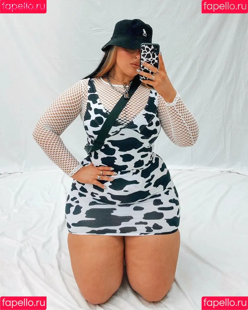 Holly Marston Onlyfans Photo Gallery 
