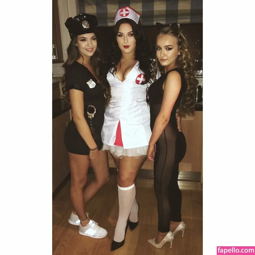 Holly Marston Onlyfans Photo Gallery 