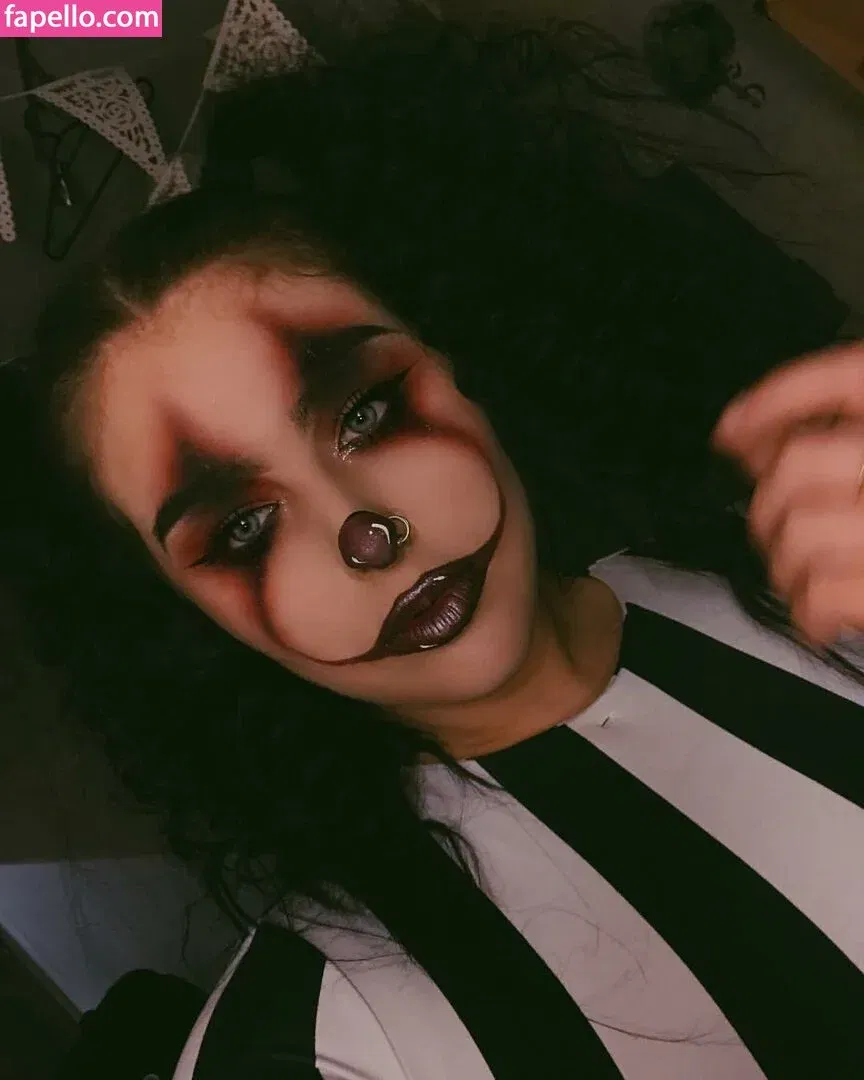 Holly Marston Onlyfans Photo Gallery 