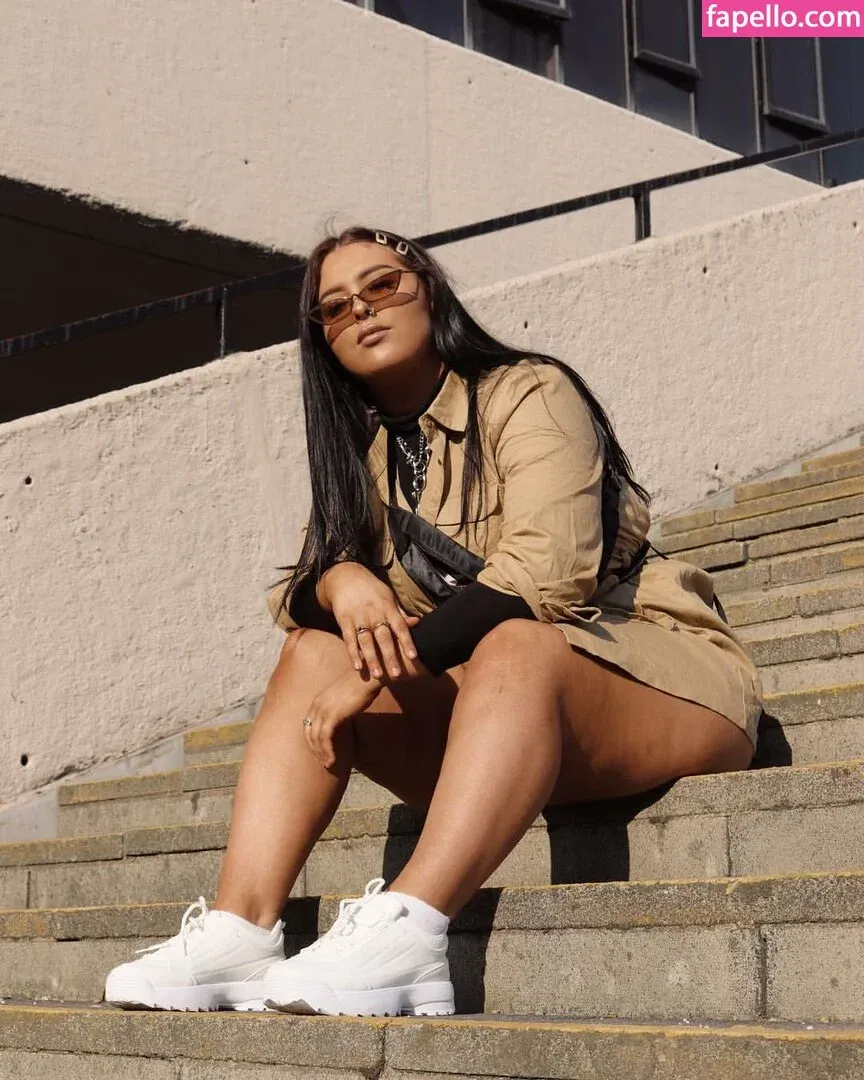 Holly Marston Onlyfans Photo Gallery 