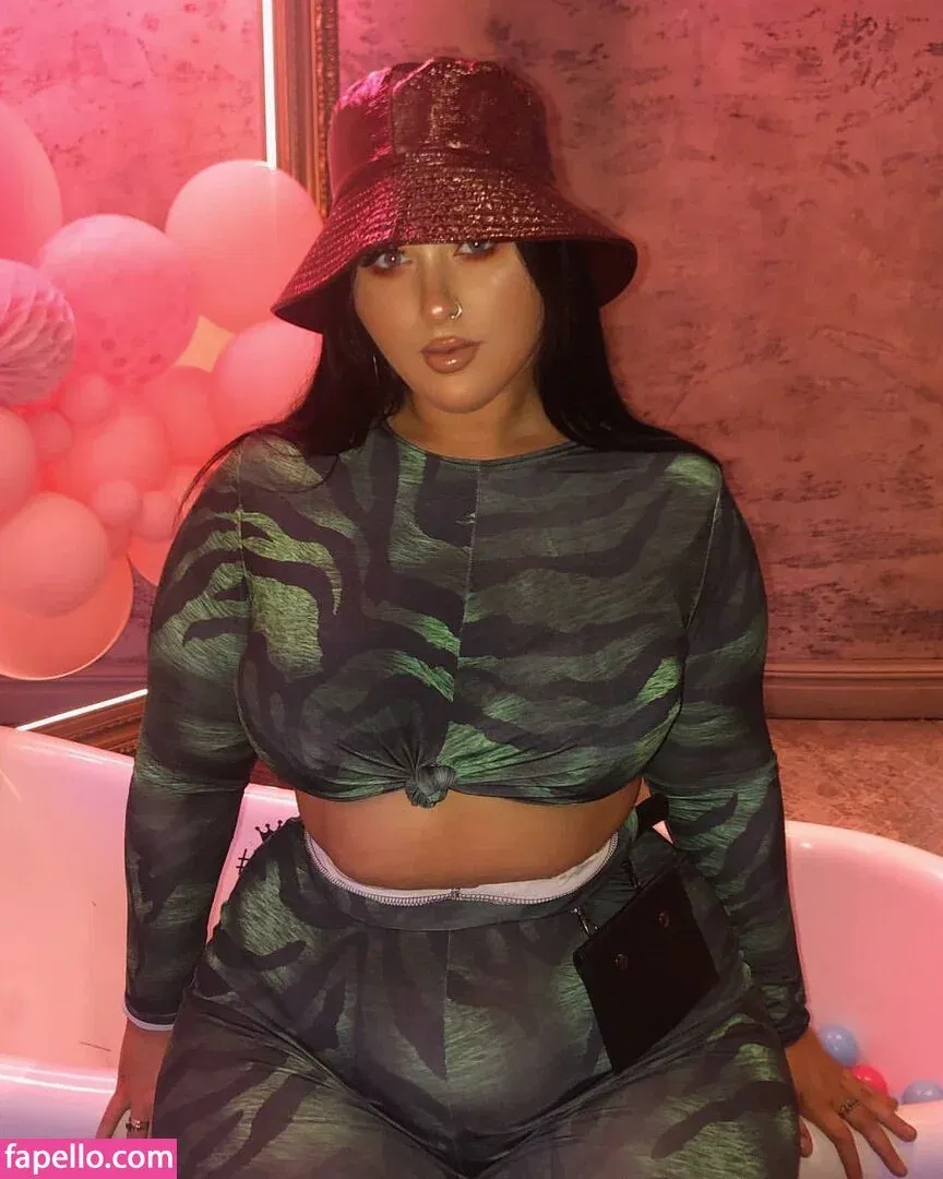 Holly Marston Onlyfans Photo Gallery 