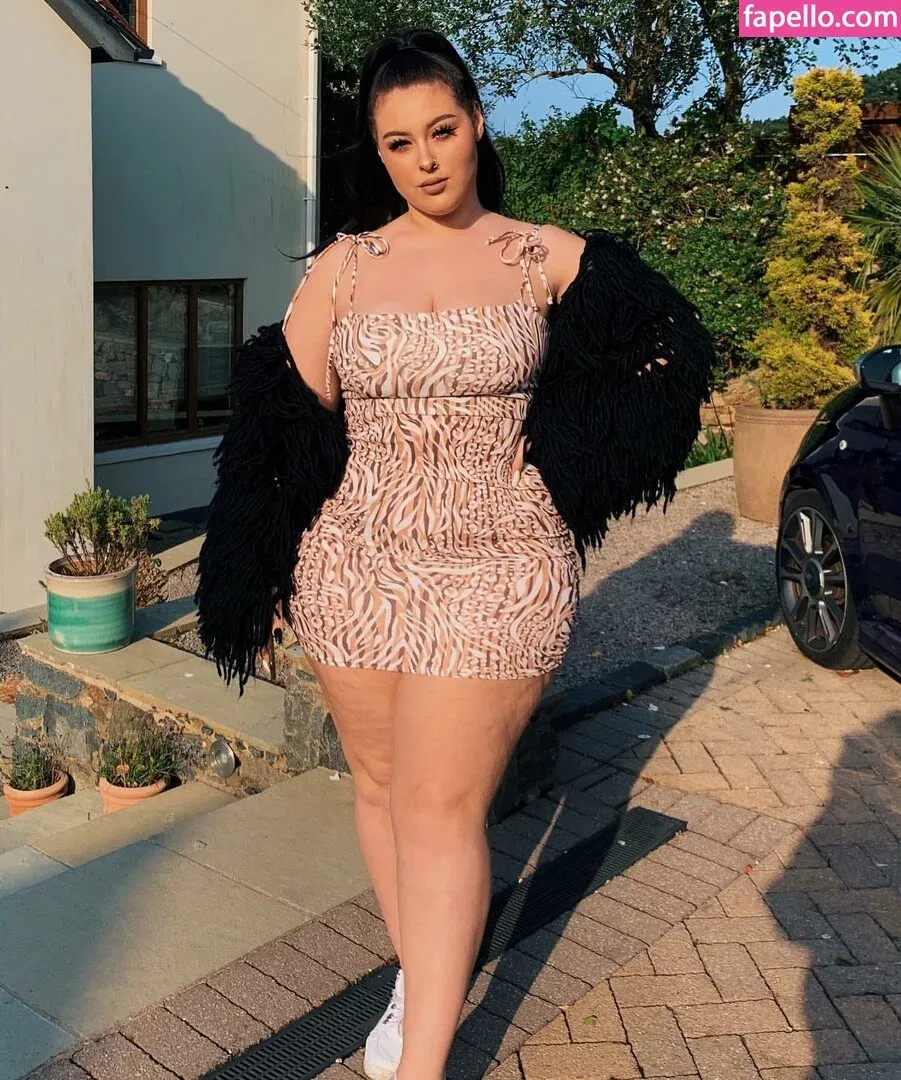 Holly Marston Onlyfans Photo Gallery 