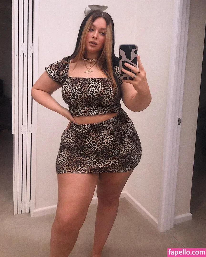 Holly Marston Onlyfans Photo Gallery 