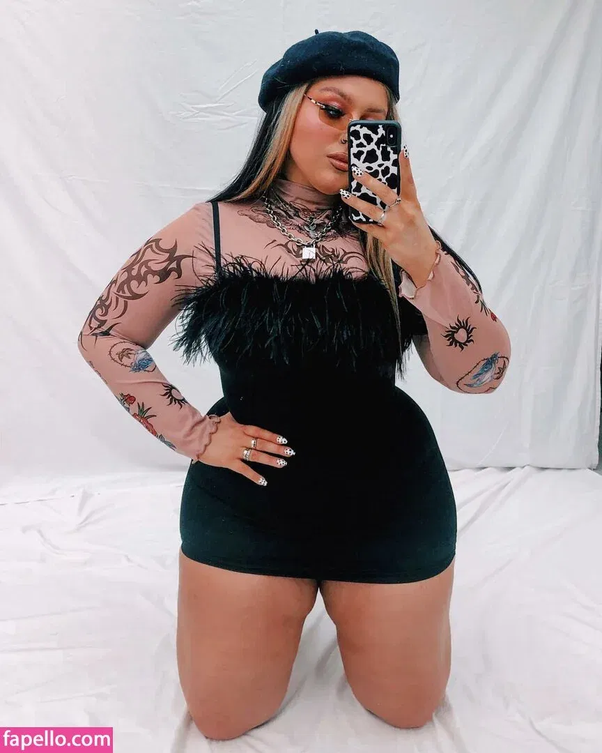 Holly Marston Onlyfans Photo Gallery 