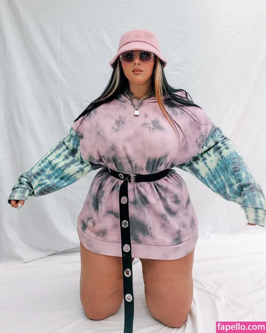 Holly Marston Onlyfans Photo Gallery 