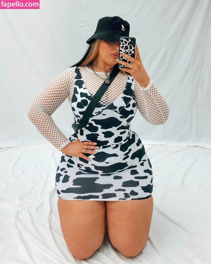 Holly Marston Onlyfans Photo Gallery 