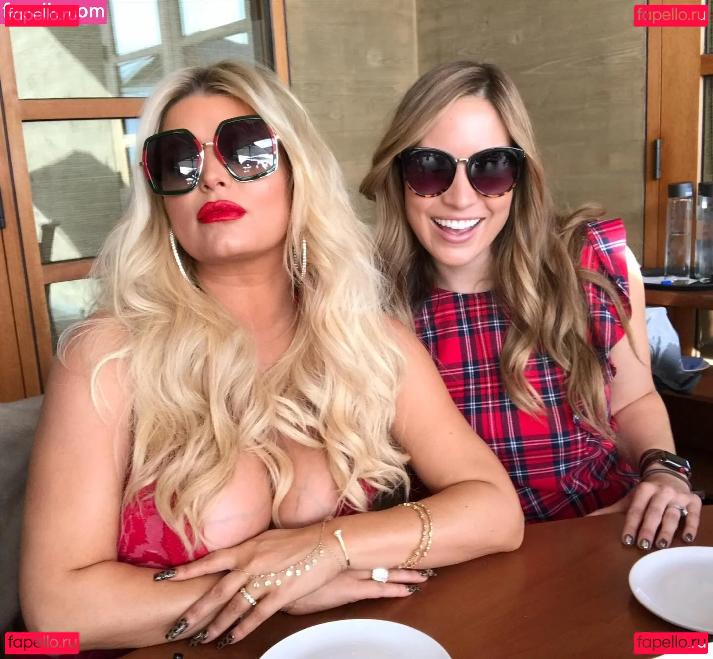 Jessica Simpson Onlyfans Photo Gallery 