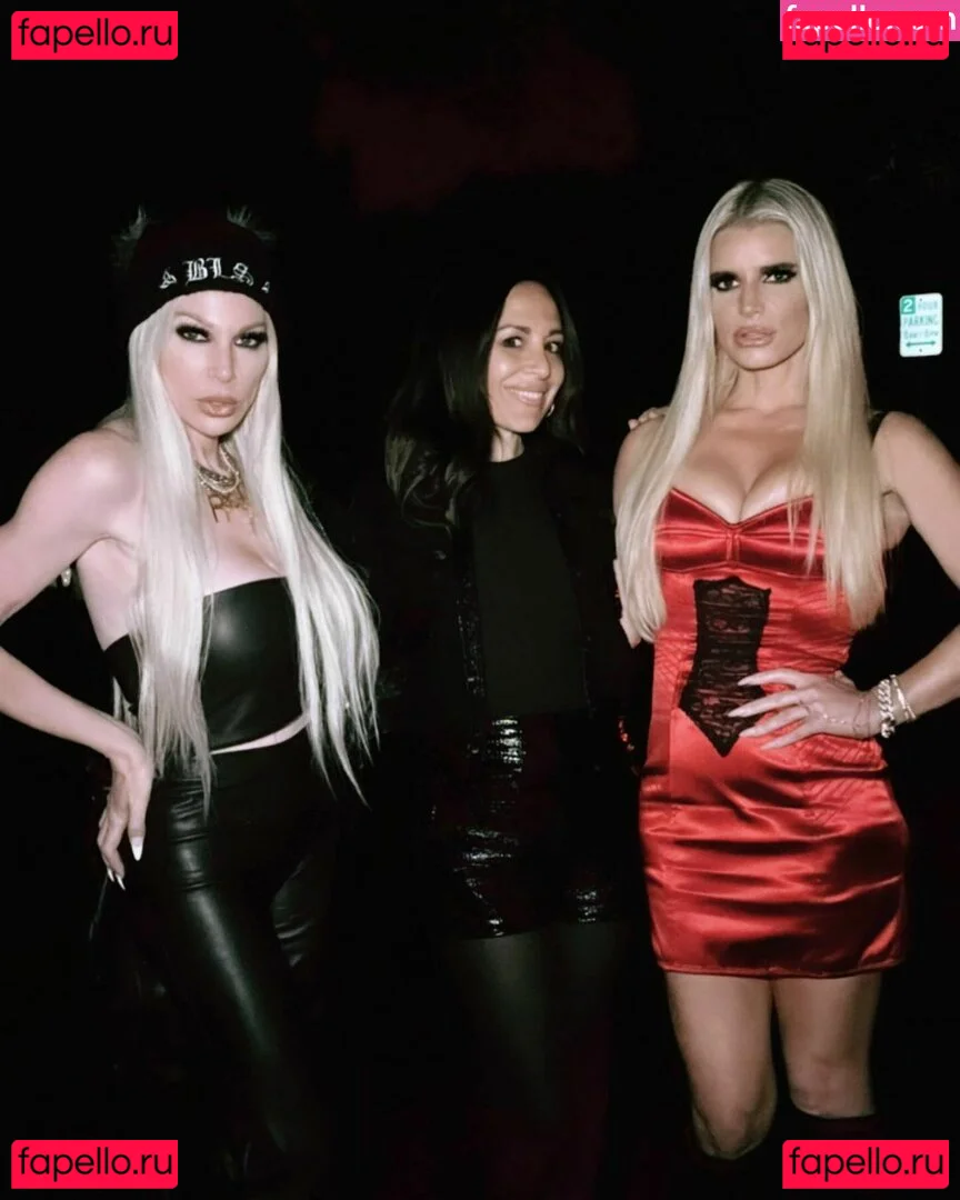 Jessica Simpson Onlyfans Photo Gallery 