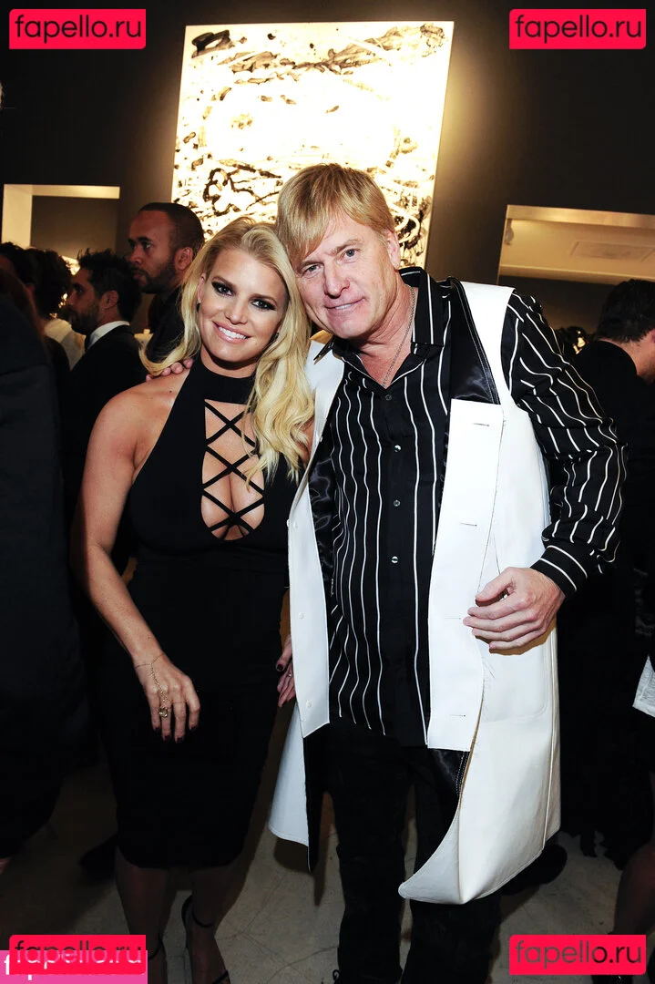 Jessica Simpson Onlyfans Photo Gallery 