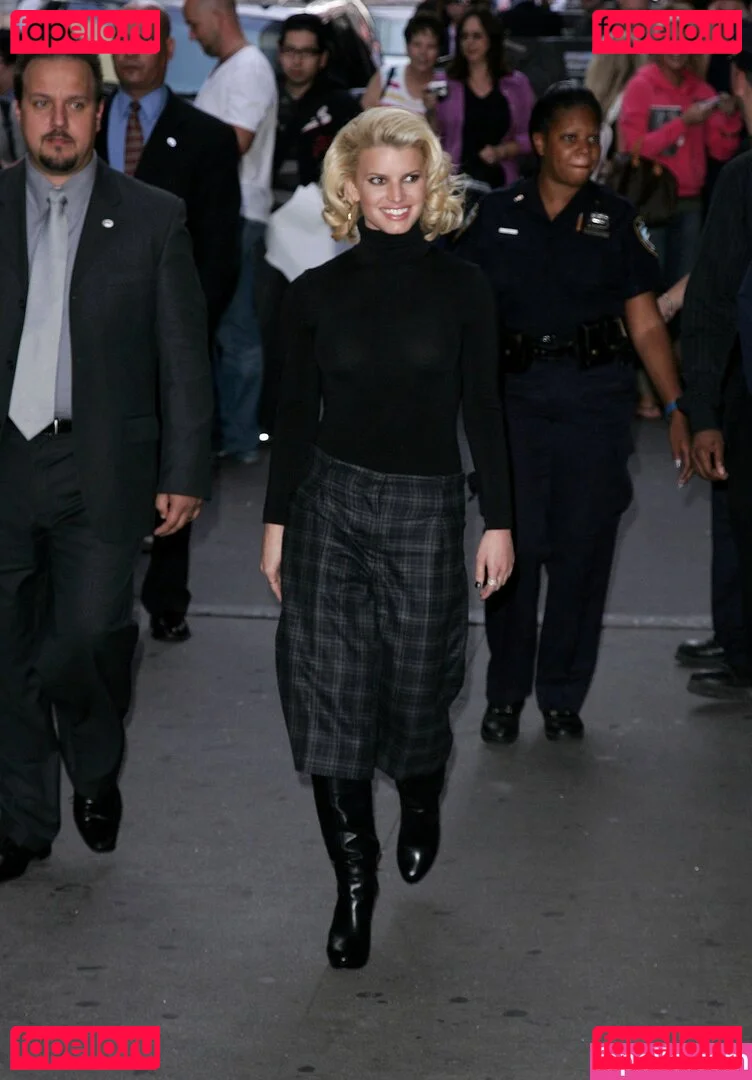 Jessica Simpson Onlyfans Photo Gallery 