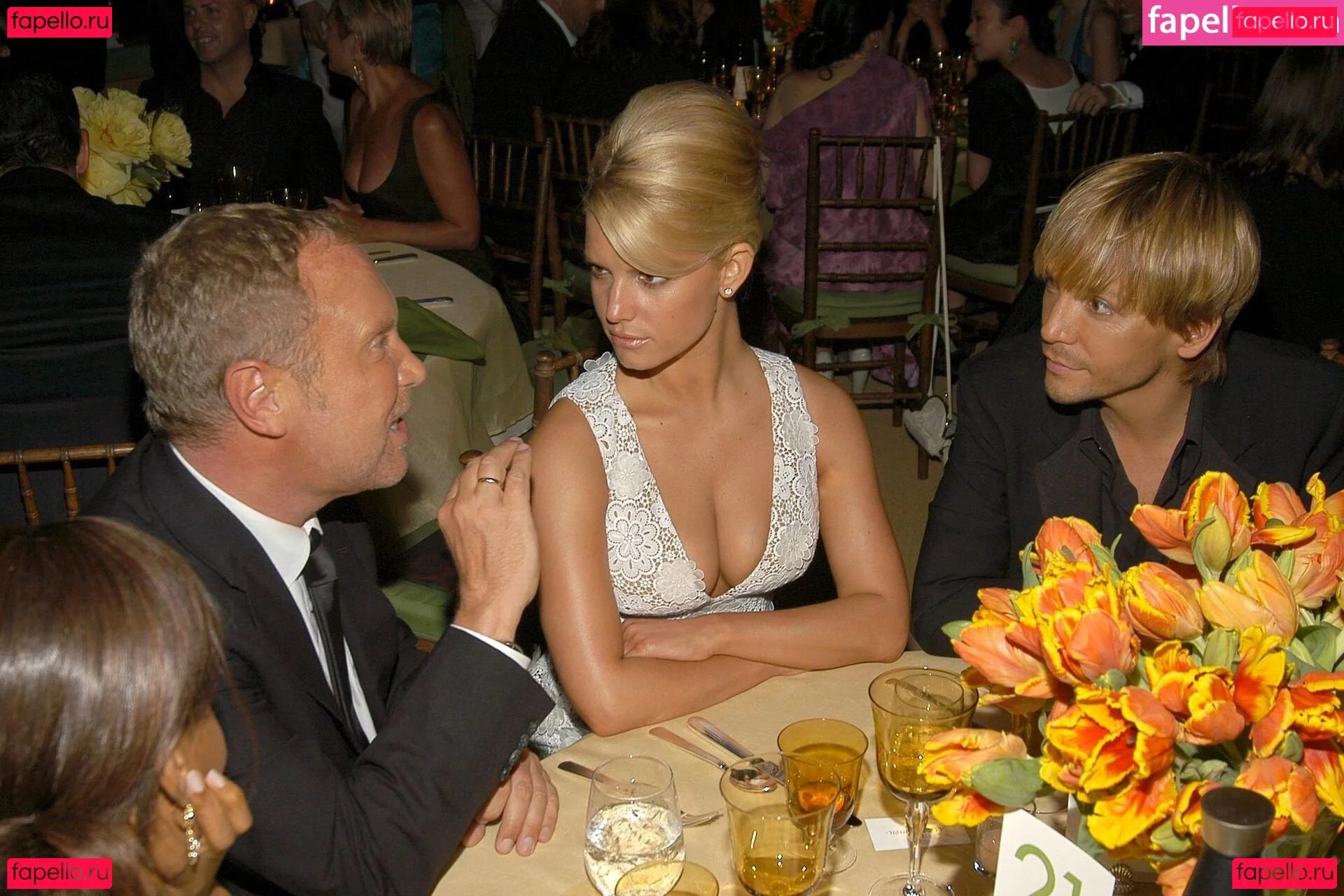 Jessica Simpson Onlyfans Photo Gallery 