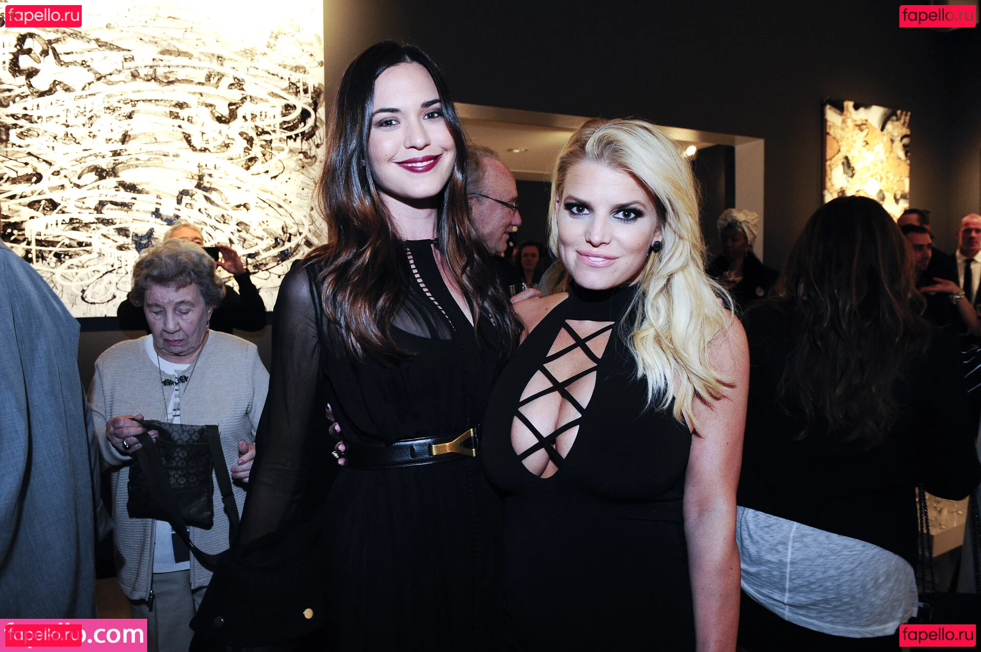 Jessica Simpson Onlyfans Photo Gallery 