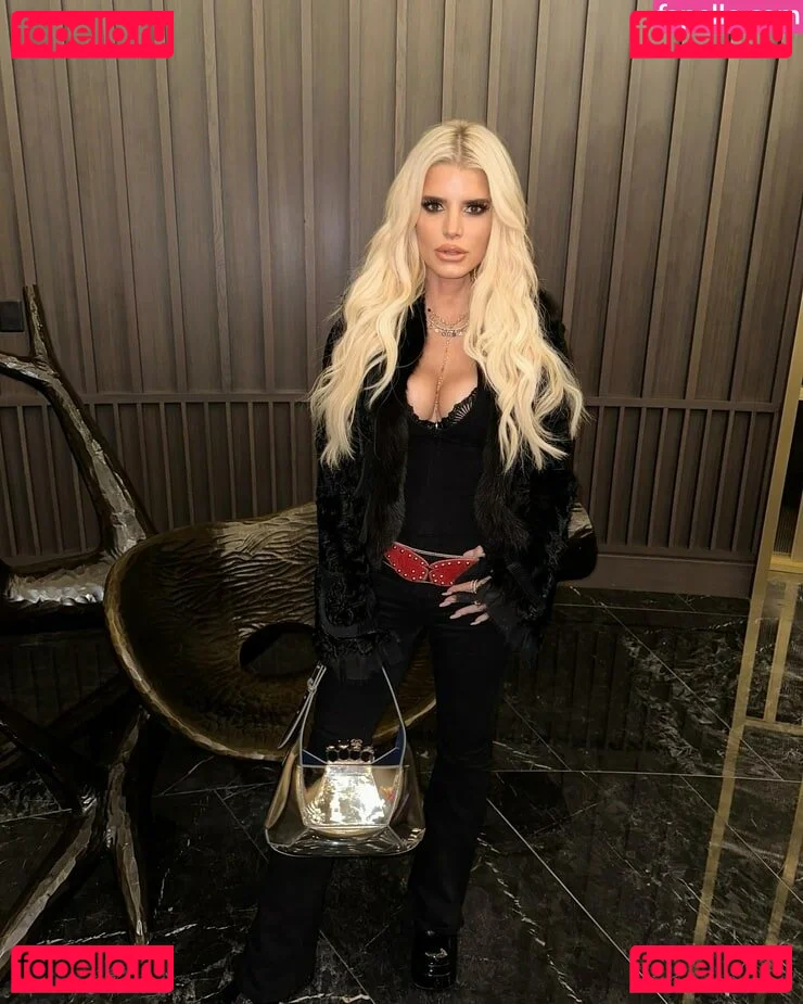 Jessica Simpson Onlyfans Photo Gallery 