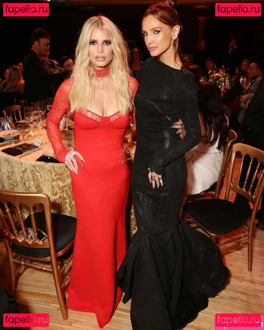 Jessica Simpson Onlyfans Photo Gallery 