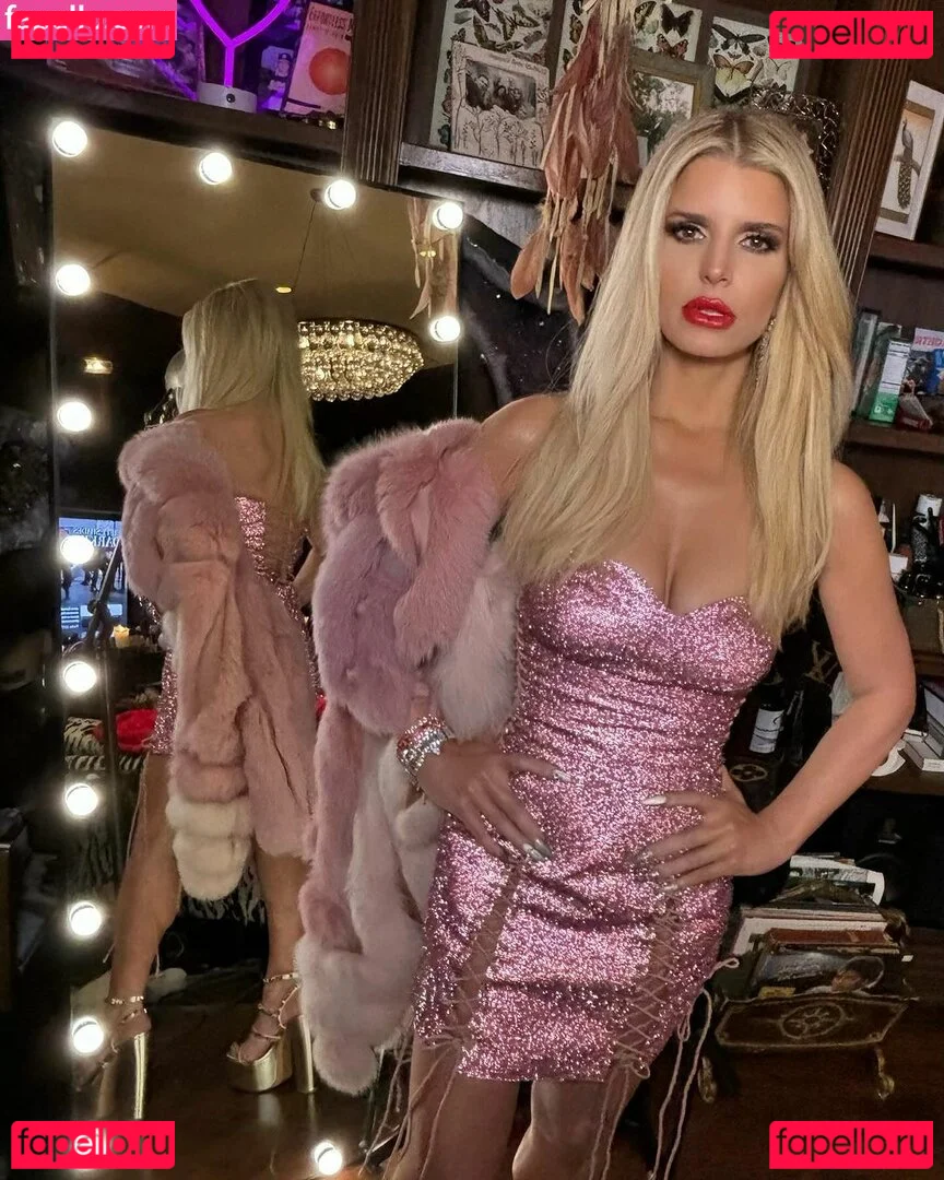 Jessica Simpson Onlyfans Photo Gallery 